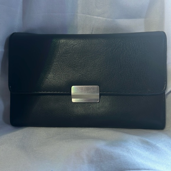 no brand Accessories - Women’s black multi function wallet with attached coin purse on back